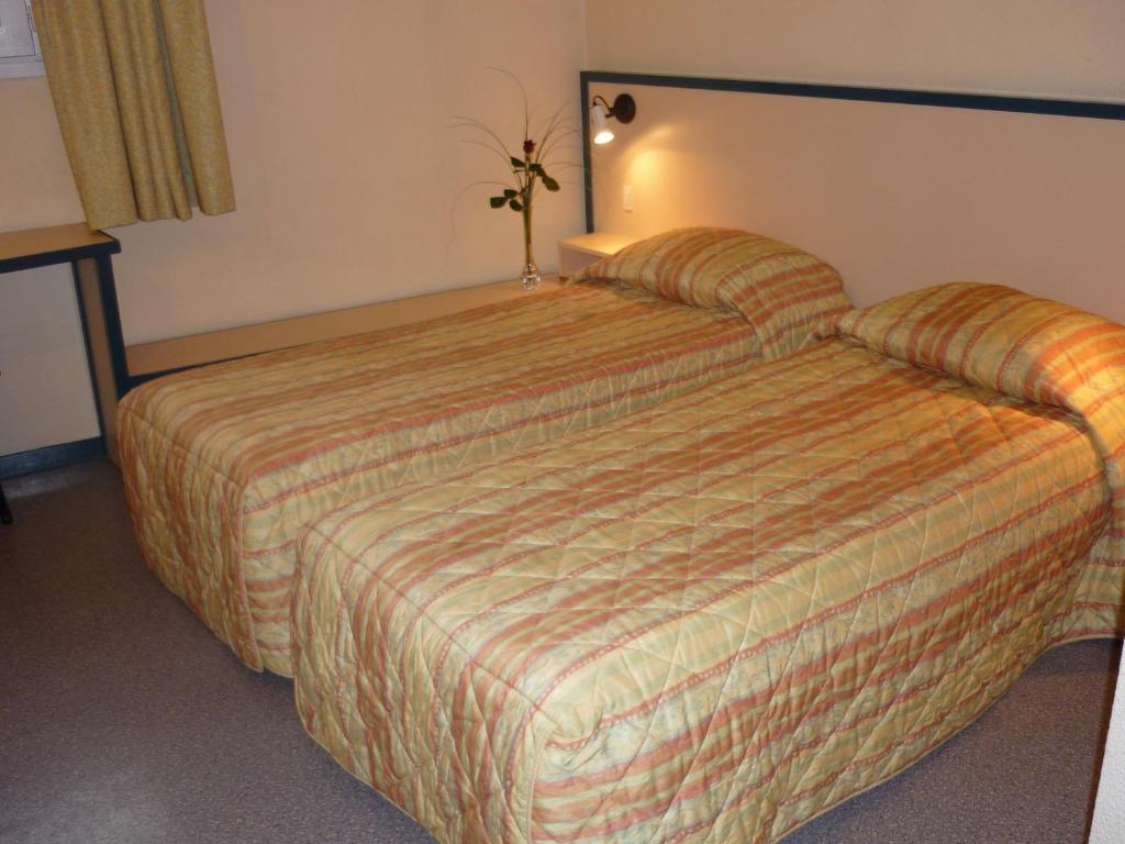 Hotel Entre 2 Mers Proche Bordeaux Carbon-Blanc Chambre photo