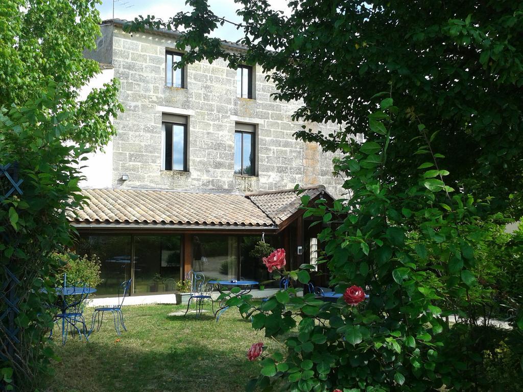 Hotel Entre 2 Mers Proche Bordeaux Carbon-Blanc Extérieur photo